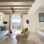 Vencia Boutique Hotell 4*