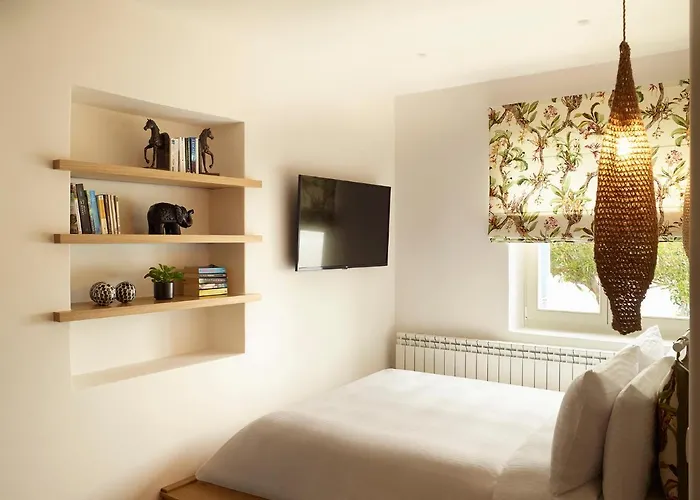 Vencia Boutique Hotel 4*